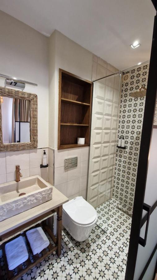 Hotel Bujtina Behram à Korce Extérieur photo